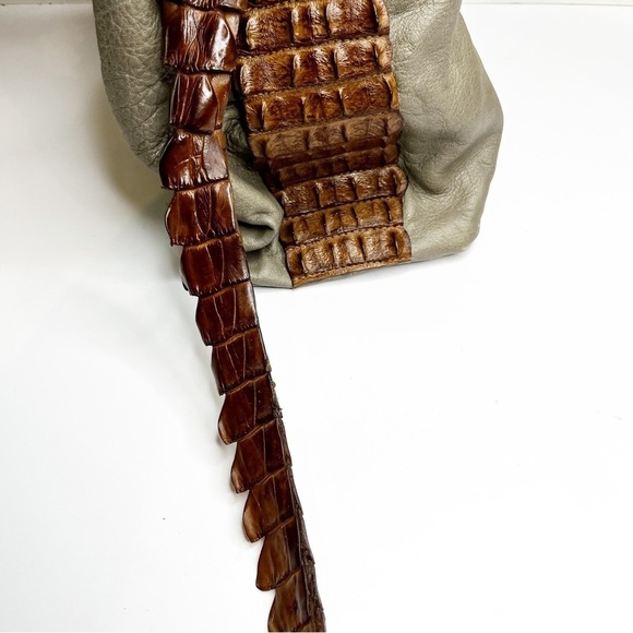 Moo Moo Designs | Crocodile & Leather Handbag - Picture 8 of 8